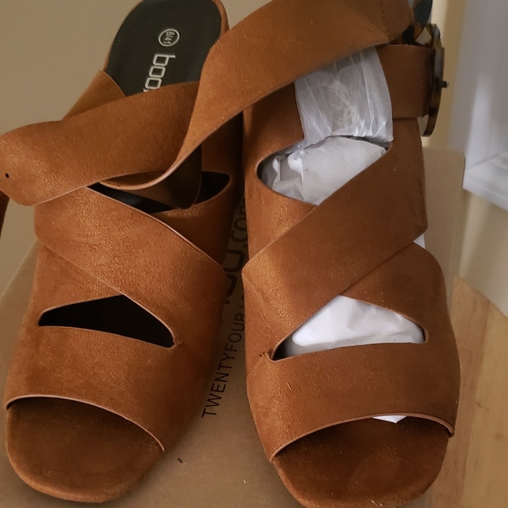 Heels/shoes